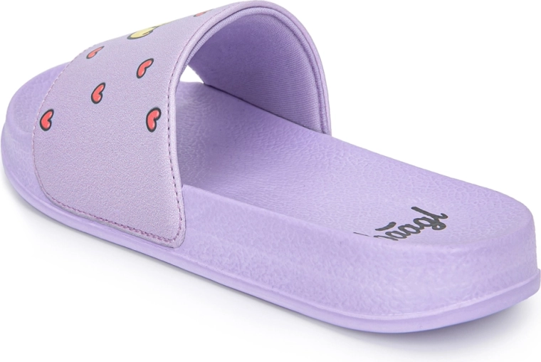 Comfortable slip-on fit and ergonomic footbed