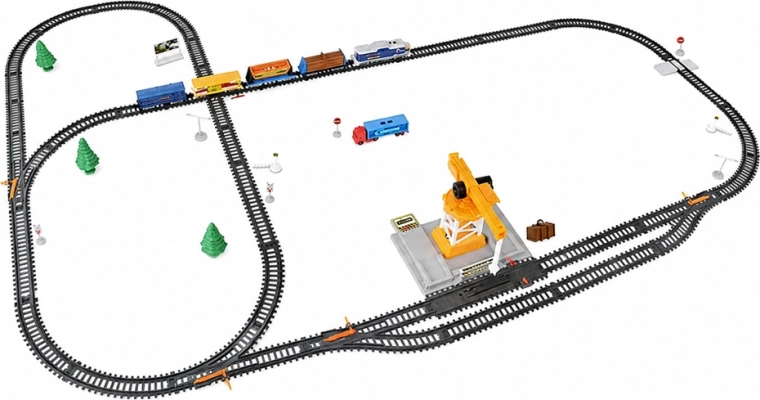 Over 670 cm of track, switches and rich scenery
