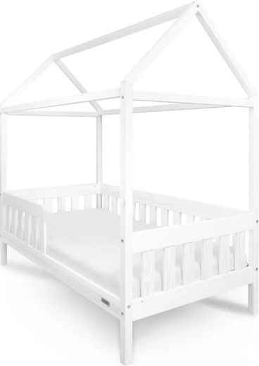 Čvrsta drvena konstrukcija od masiva