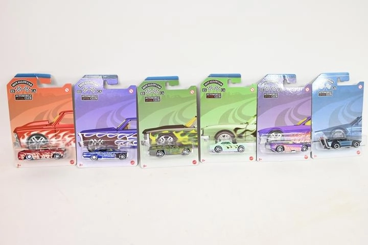 Metalni autić (die-cast model)