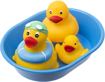 3 floating ducks for playful bath time