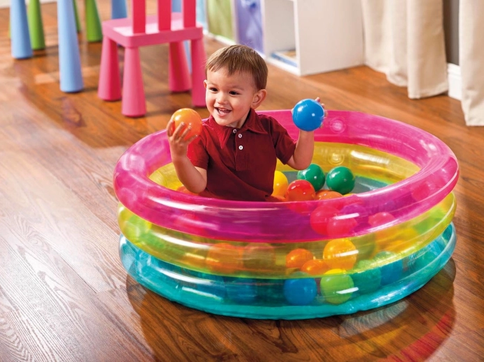 50 šarenih loptica za osjetilnu zabavu