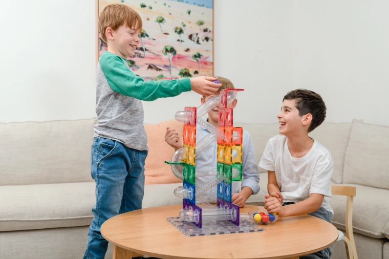 Kreativna igra koja razvija motoriku i maštu