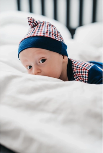 Presladak čvorić i stilski izgled