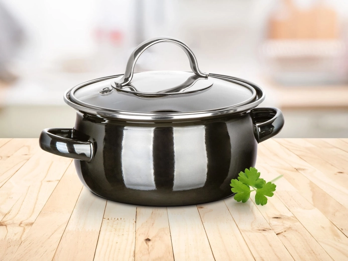 Izdržljiv emajl s elegantnim izgledom