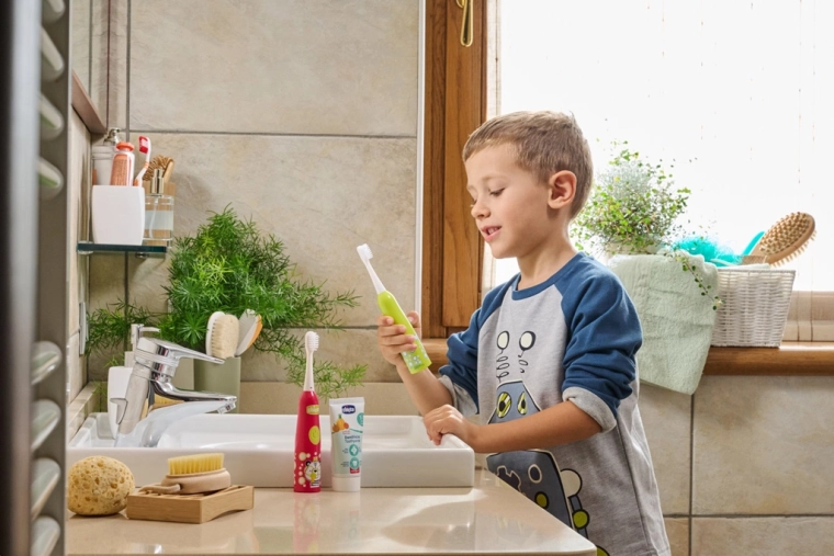 Kompaktna glava i razigran dizajn