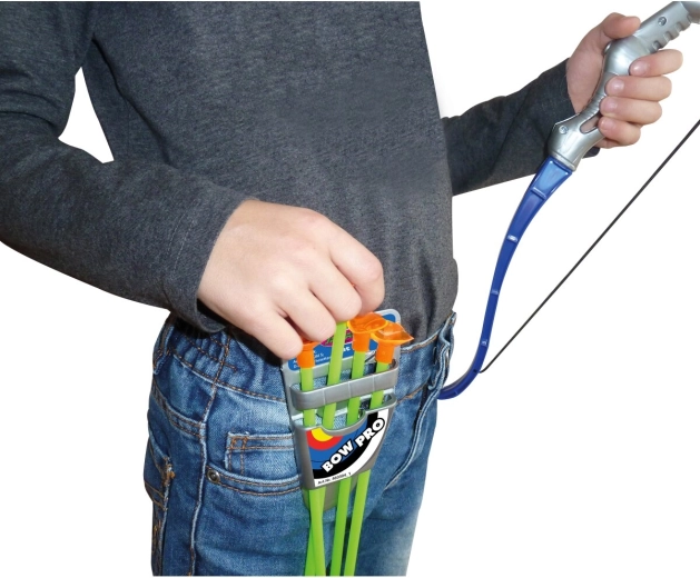 Quiver with a clip for attaching to clothing