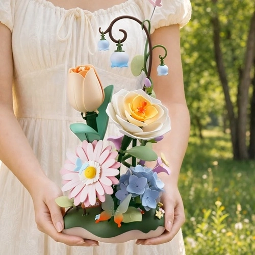 Creative DIY project with 206 pieces