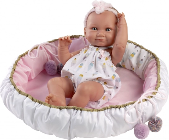 Vinilna beba 40 cm Nica u mekoj košari