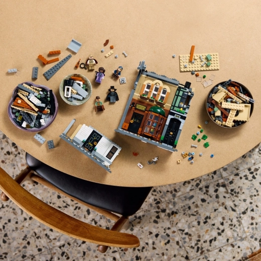 Složenije građenje za odrasle s bogatim detaljima