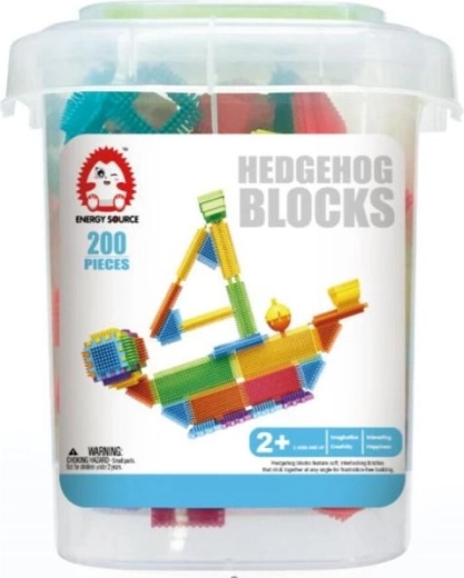 200 pieces in a practical bucket