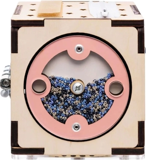 Senzorični prozorčić s perlicama