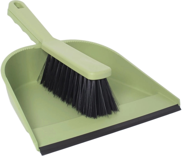 Guste čekinje metlice