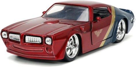 Detaljni die-cast model 1972 Pontiac Firebird