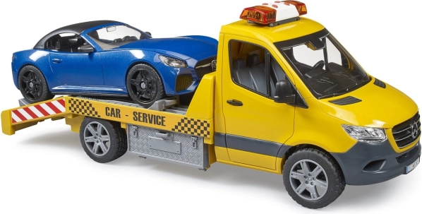 Bruder vučno vozilo Mercedes‑Benz Sprinter sa sportskim automobilom