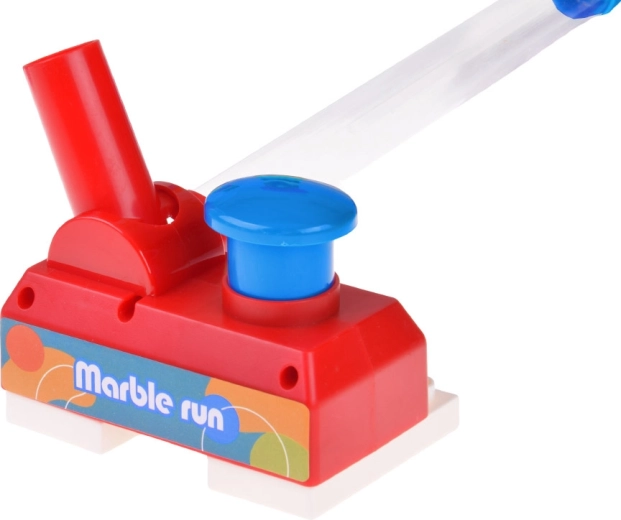 Akcijski start s ručnim izbacivačem