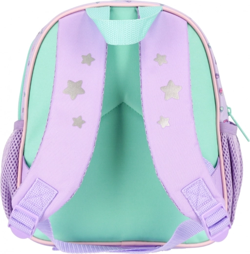 Comfortable and adjustable straps