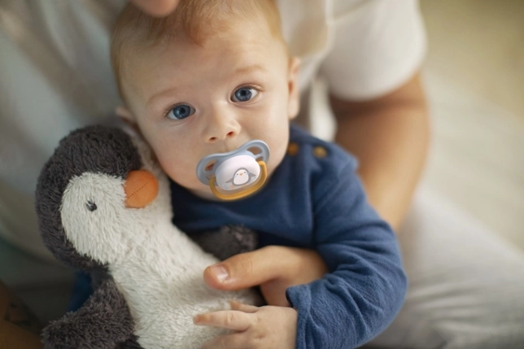 Sterilizacijska i putna kutijica u pakiranju