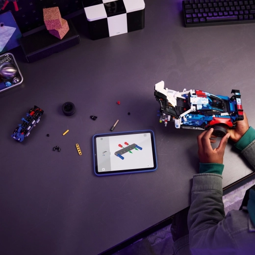 Gradnja uz podršku aplikacije i digitalno utrkivanje