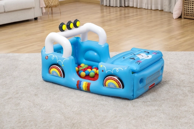 Interaktivan dizajn sa životinjama i haubom