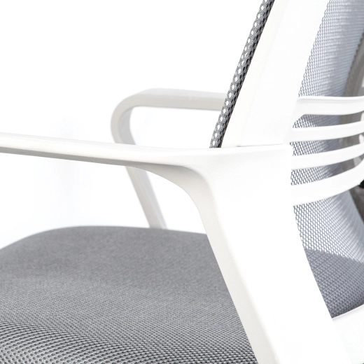 Fixed armrests for comfortable support