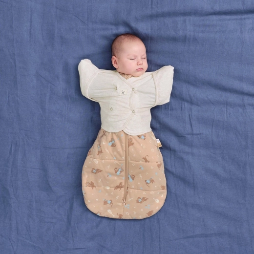 Easy change from swaddle to sleeping bag