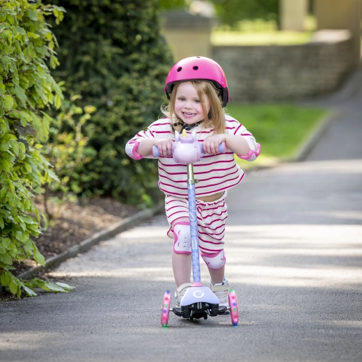 Stabilan troskating dizajn i balansirano upravljanje