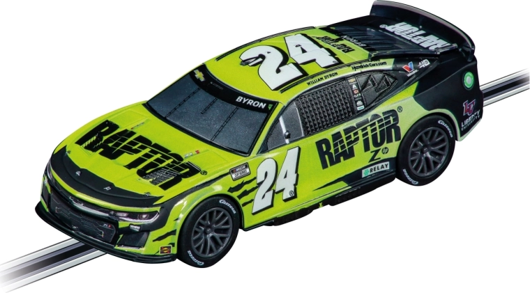 Dva licencirana NASCAR automobila