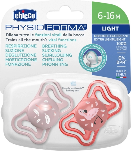 Hygienic pack with a sterilizing case