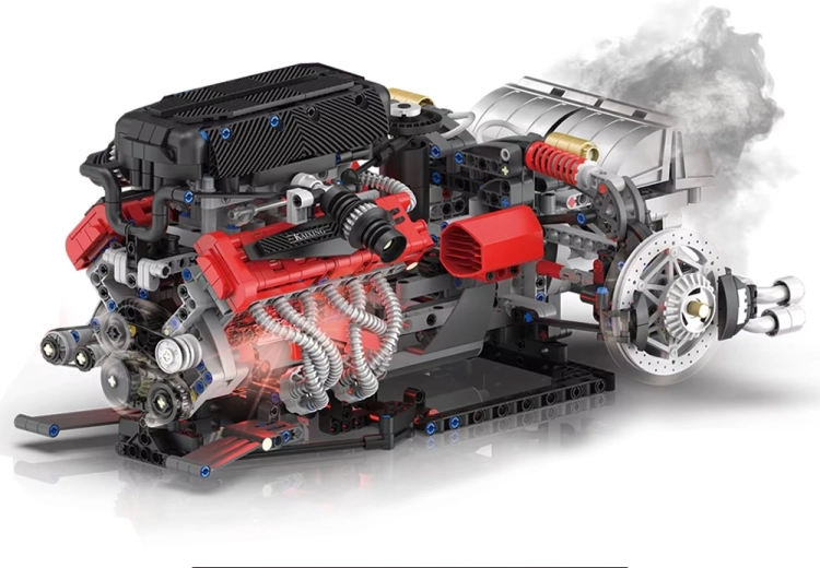 Realističan V12 motor s funkcionalnim mehanizmima