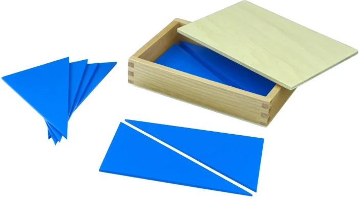 Moyo Montessori kutijica s plavim trokutima