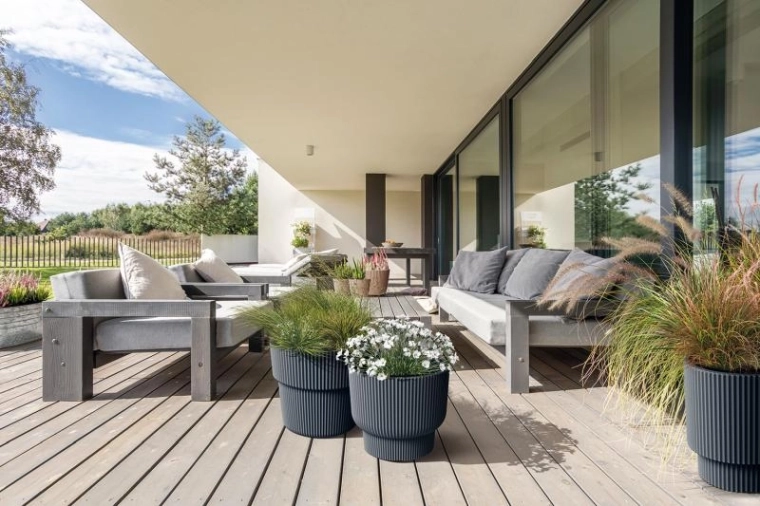 Stiliziran rebrasti dizajn za svako okruženje