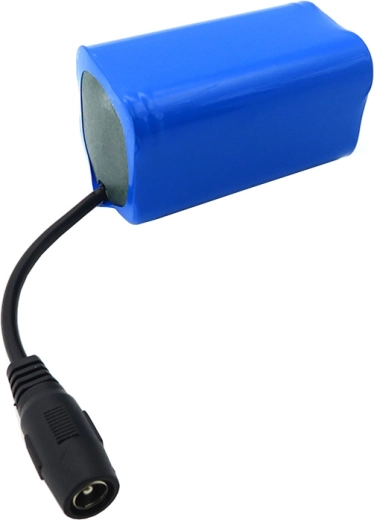 Integrirani DC konektor za jednostavno spajanje