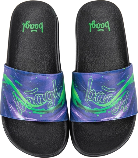 Playful Baagl design and easy slip-on wear