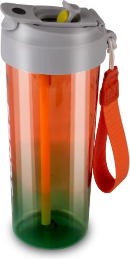 Convenient drinking with a straw