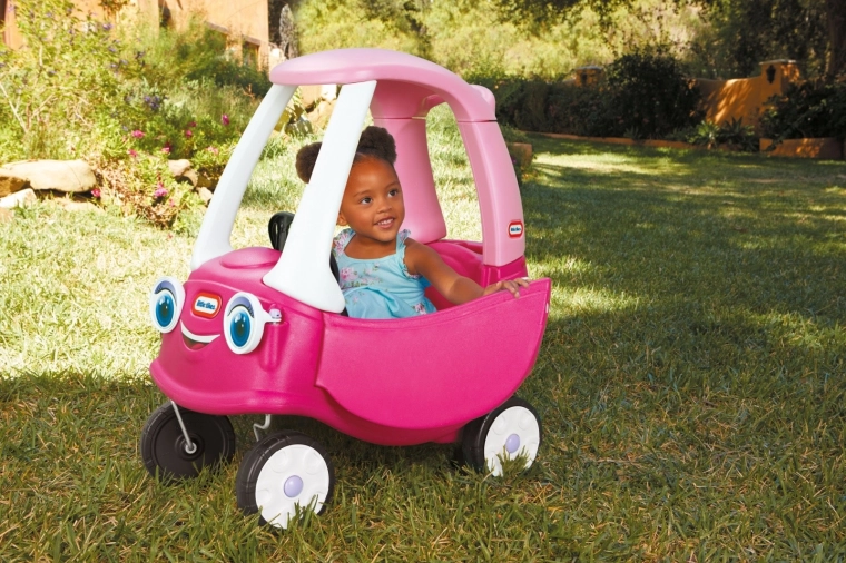 Supports imagination and role play