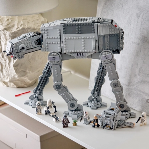 INT-4 and speeder hidden inside