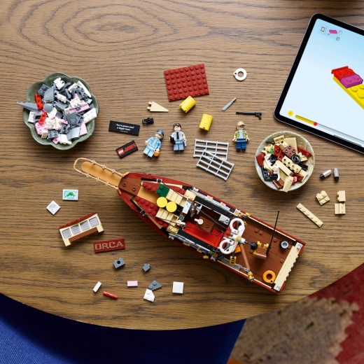 Adult building with LEGO Builder support