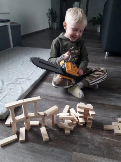 Potiče maštu i igre uloga