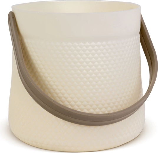 Modern plastic design