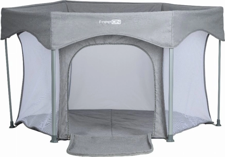 Side zip entrance for your child’s independence