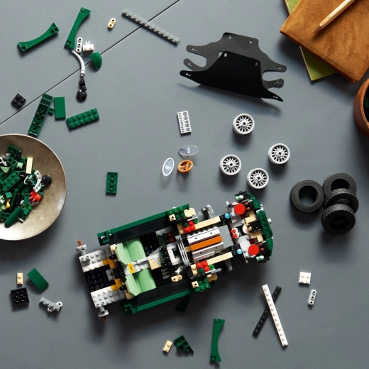 Relax while building with 3D instructions