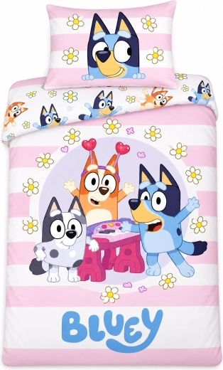 Pamučna posteljina za dječji krevetić Bluey i prijatelji, ružičasta, 100 × 135 cm