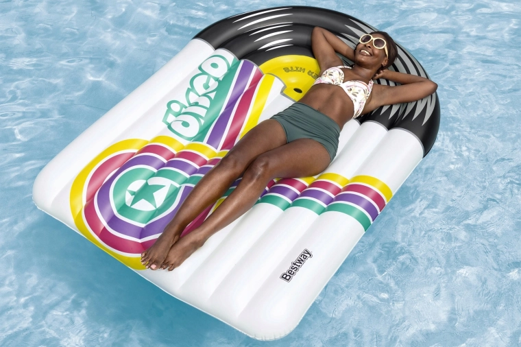 Retro dizajn vinilne ploče koji privlači pažnju