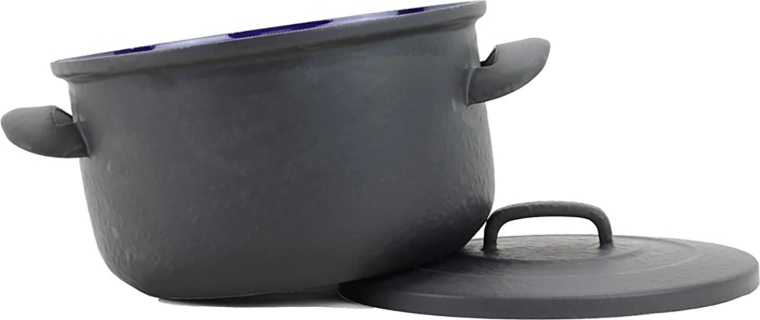 Izdržljiva konstrukcija s poklopcem