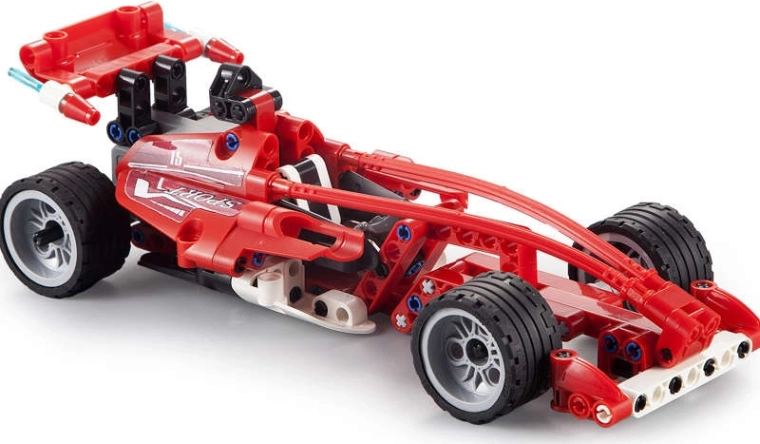 Realistični trkaći detalji