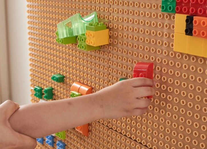 Brzo učvršćivanje klikom na STEM zid