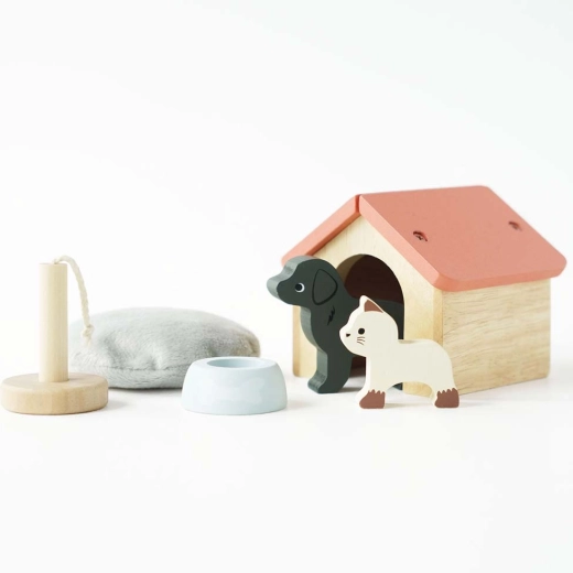 Safe and sustainable materials