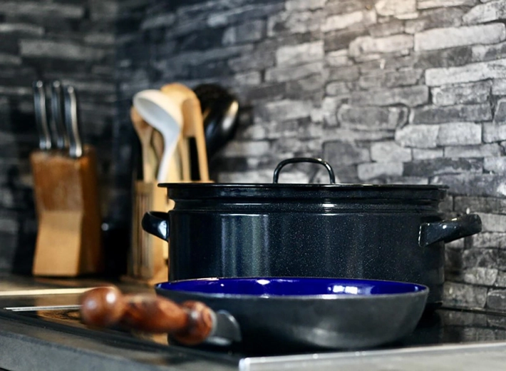 Univerzalna uporaba na svim vrstama štednjaka