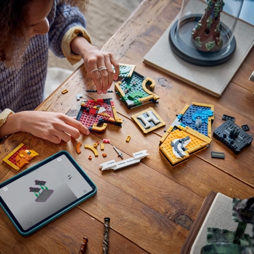 Interaktivne 3D upute u aplikaciji LEGO Builder